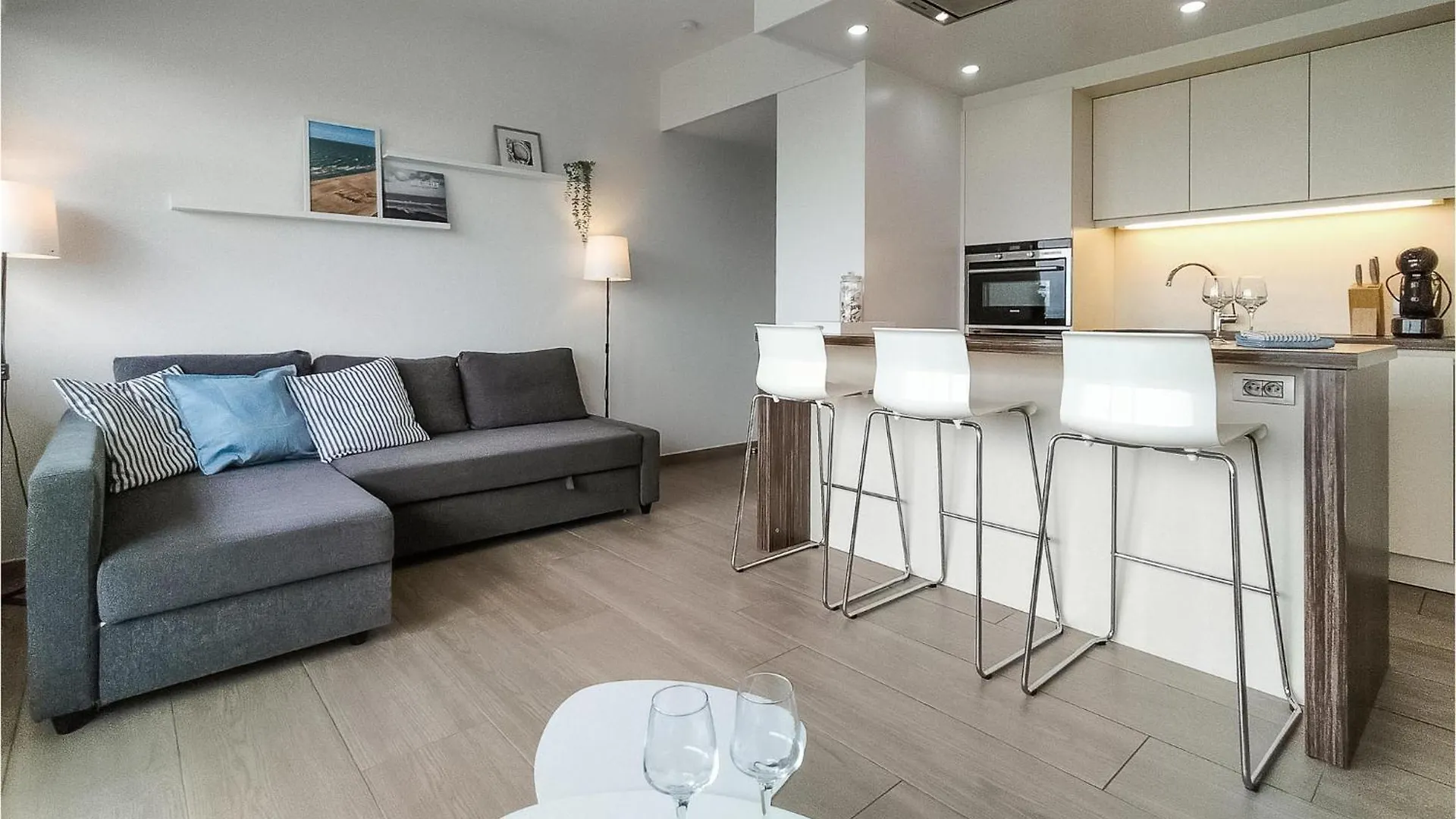 Amazing Apartment In Oostende With Kitchen